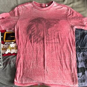 Gryffindor Red Short Sleeve Men's Tee